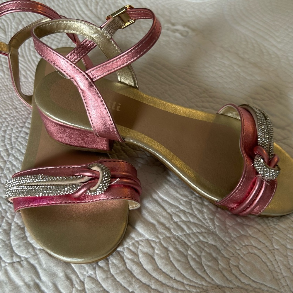 Pampili Pink and Gold Dress Shoes with Metallic Straps
